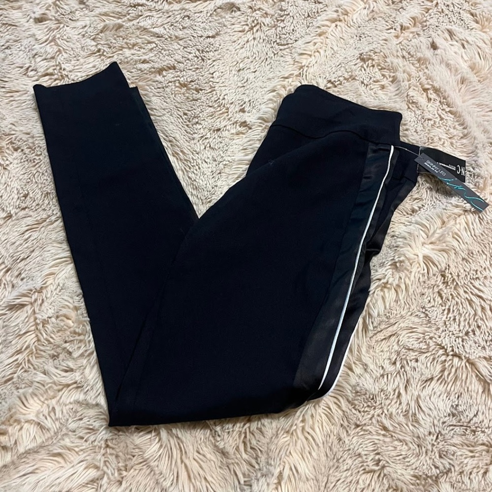NEW INC Skinny Leg Trousers 4P